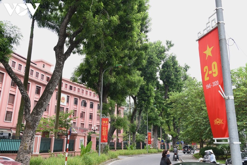 hanoi undergoes makeover ahead of national day celebrations picture 3
