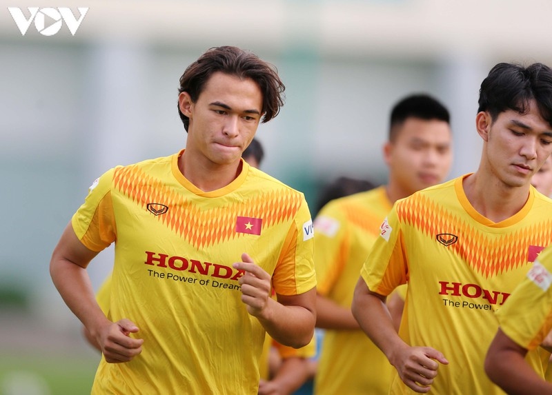 vietnam u22 players train hard in anticipation of sea games 31 picture 5 vietnam u22 players train hard in anticipation of sea games 31 picture 5