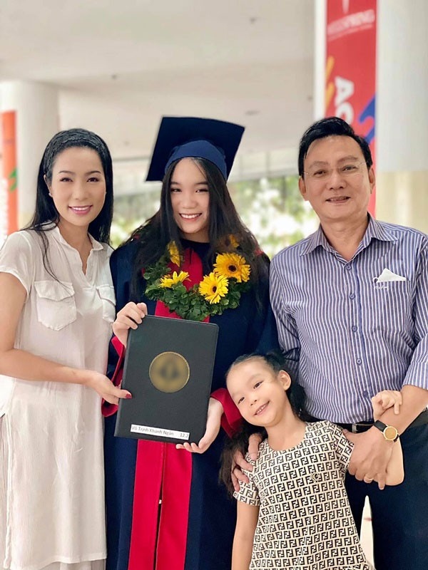 Gia đình nhỏ hạnh phúc của NSƯT Trịnh Kim Chi.
