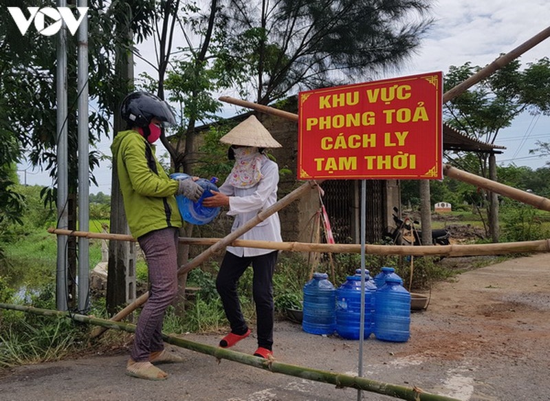 quang tri Dam bao doi song, sinh hoat cho nguoi dan khu vuc phong toa hinh anh 1