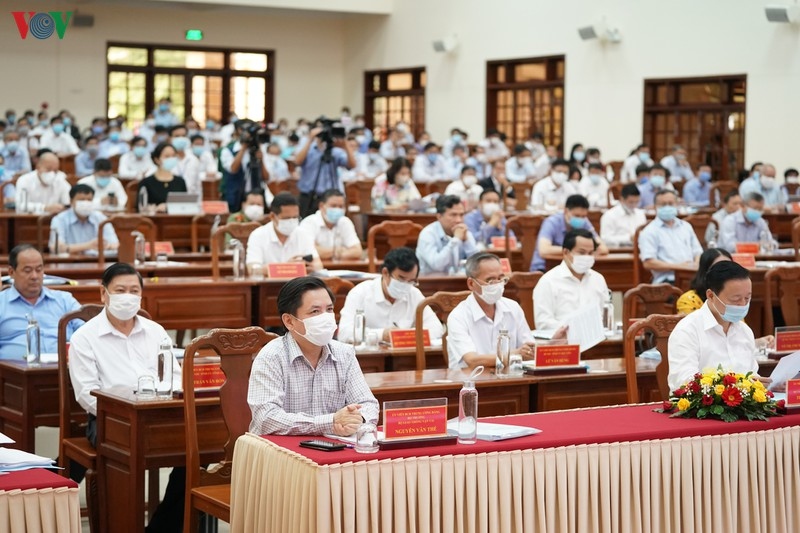 Lãnh đạo các bộ, ngành và địa phương vùng đồng bằng sông Cửu Long dự buổi làm việc.
