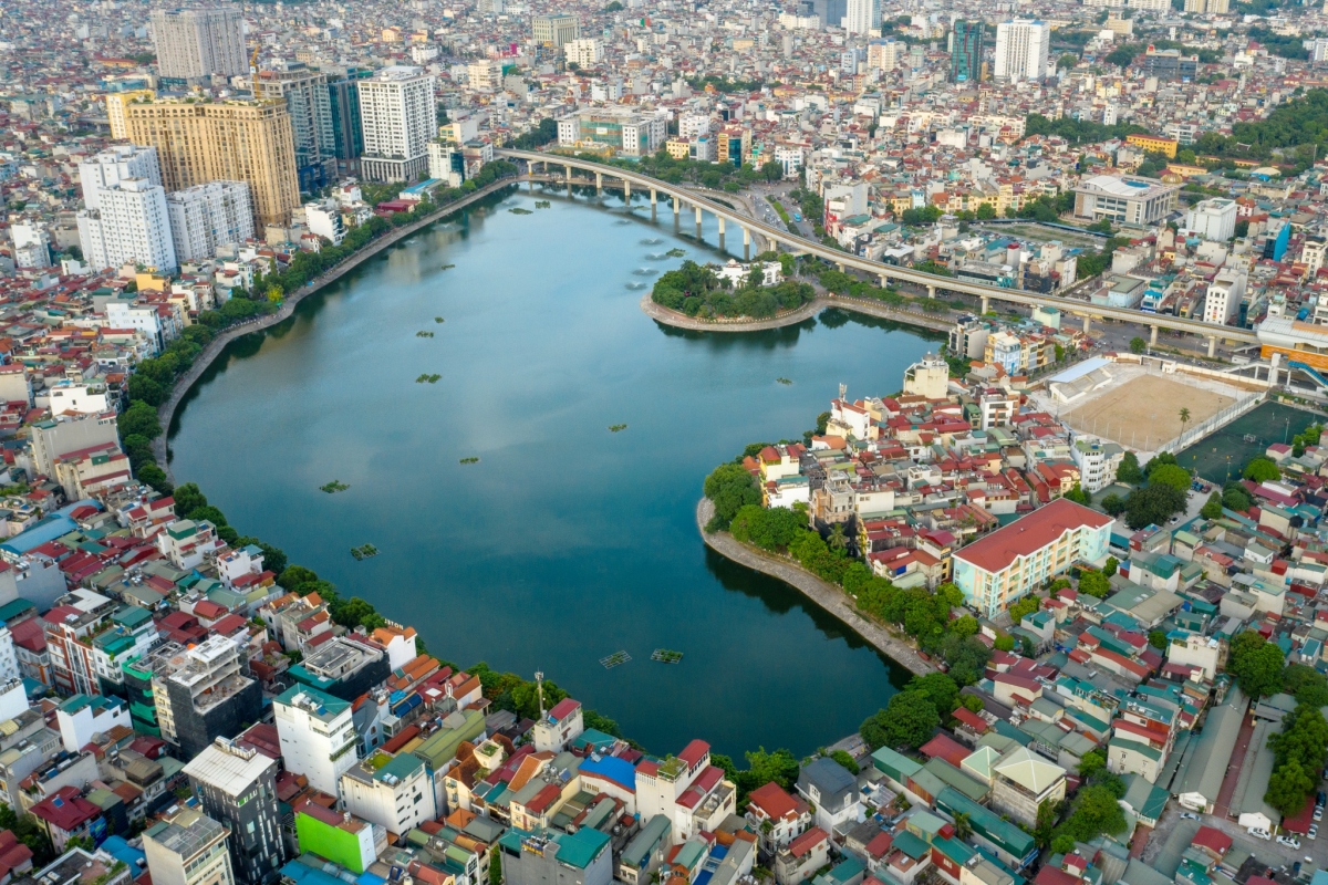 modern hanoi and ho chi minh city in impressive images picture 2