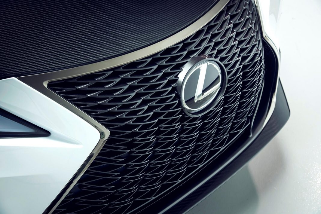 ngam lexus rc f 2021 phien ban hieu nang cao hinh anh 10