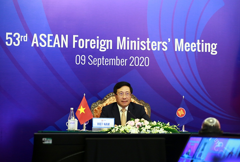 in photos hanoi plays host to amm-53 picture 7