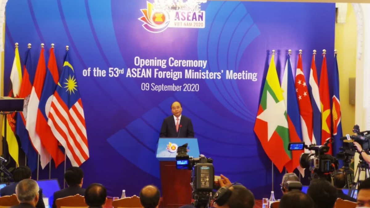 pm phuc highlights asean solidarity in coping with difficulties and challenges picture 1