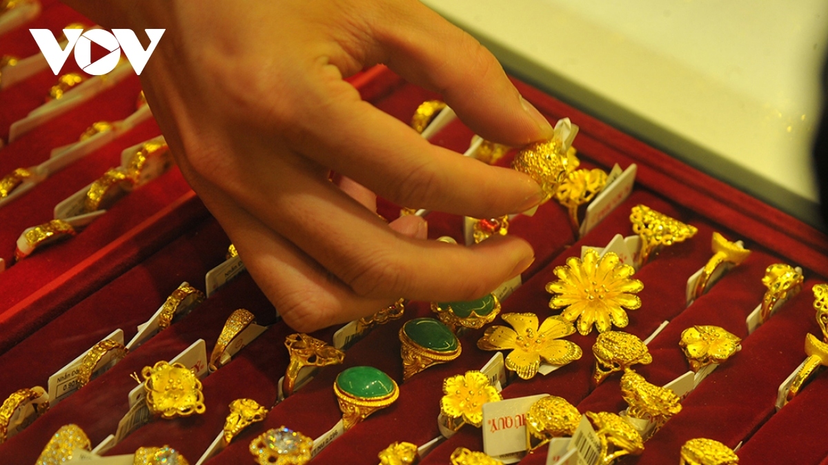 local gold prices increase following several days of stagnation picture 1
