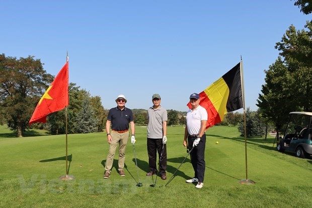 belgian golf tournament raises funds for vietnamese ao dioxin victims picture 1