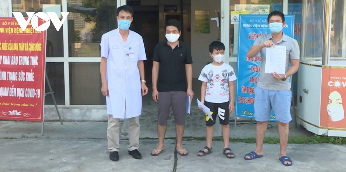 final covid-19 patients in hai duong make full recovery picture 1