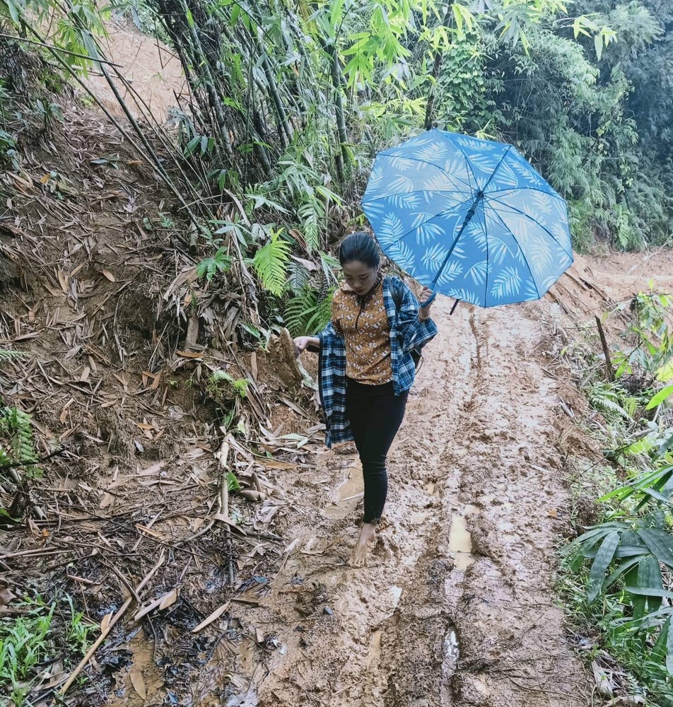 co giao nguoi mong va hanh trinh khien 100 tre o vung dat 3 khong den truong hinh anh 1