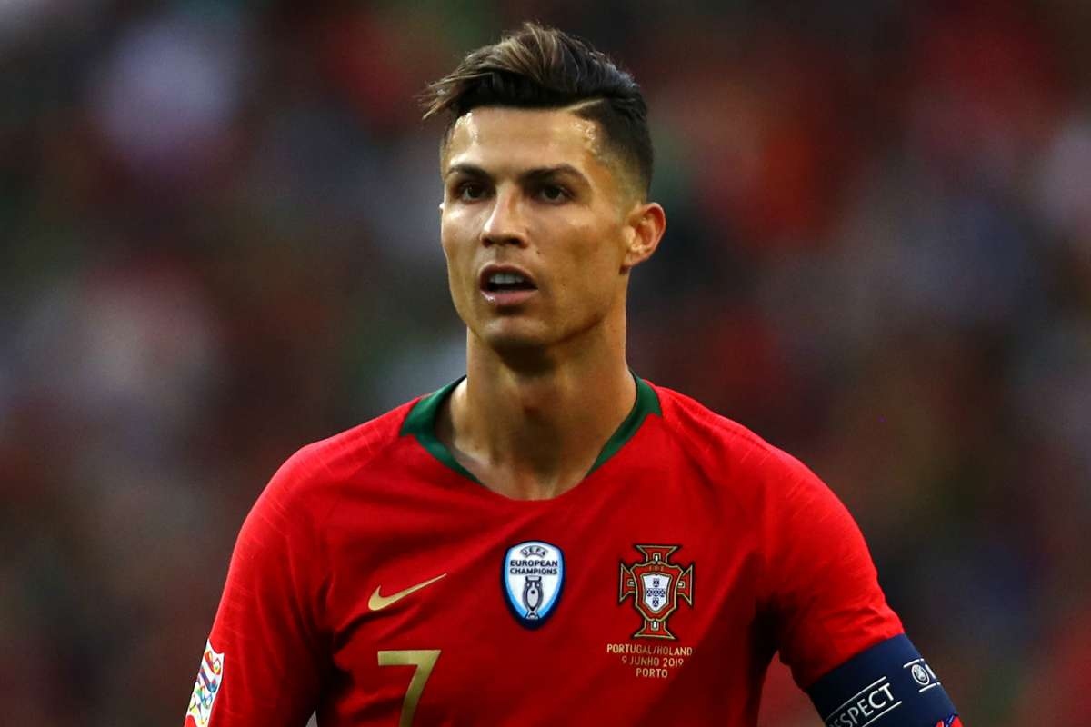 Ronaldo Bị Nhiễm Trùng Bàn Chân, Khó Đá Nations League | Vov.Vn