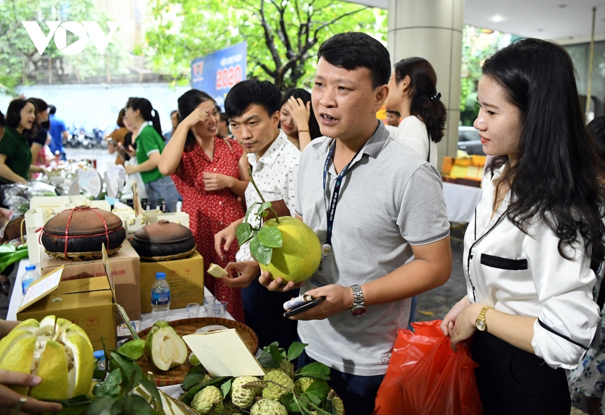 charity fair marks 75th founding anniversary of vov picture 14