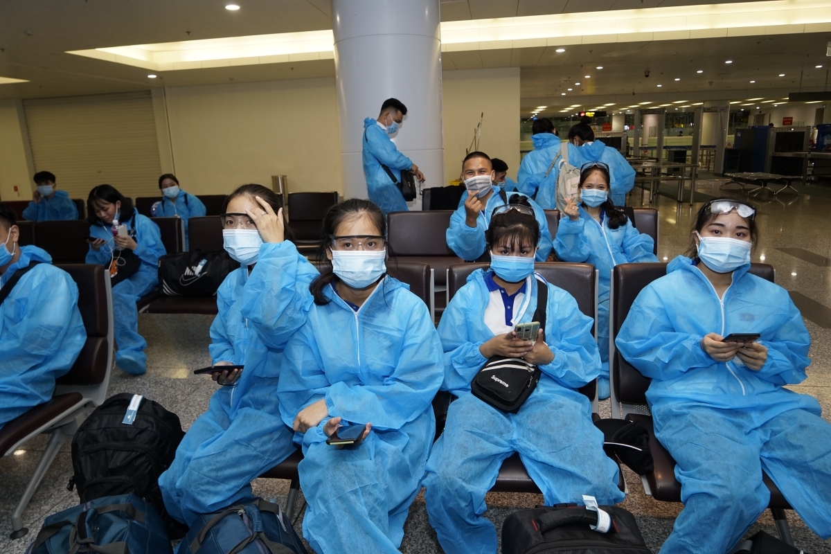 in photos vietnam airlines resumes first flight to japan picture 7