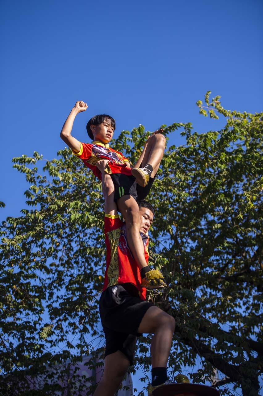 tuyet ky luyen lan tren mai hoa thung hinh anh 9