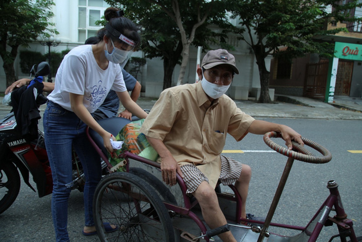 Da nang co ban hoan thanh chi tra ho tro nguoi dan gap kho khan do dich covid-19 hinh anh 3