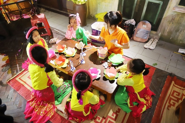 traditional mid-autumn festival celebration held at thang long imperial citadel picture 9