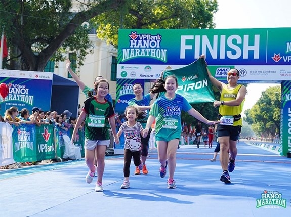 nearly 7,000 people register for vpbank hanoi marathon asean 2020 picture 1