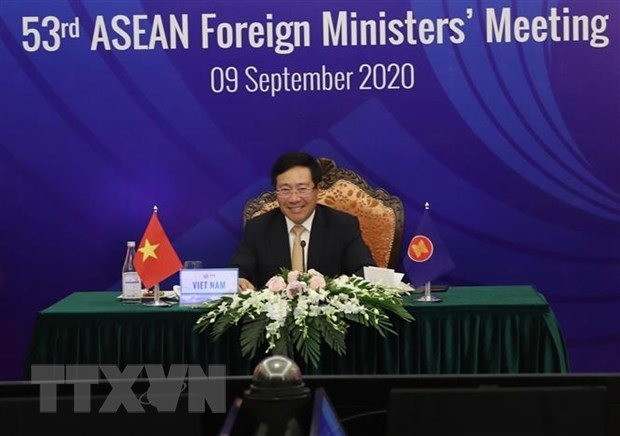 asean 2020 vietnam lauded for leading asean community through challenges picture 1