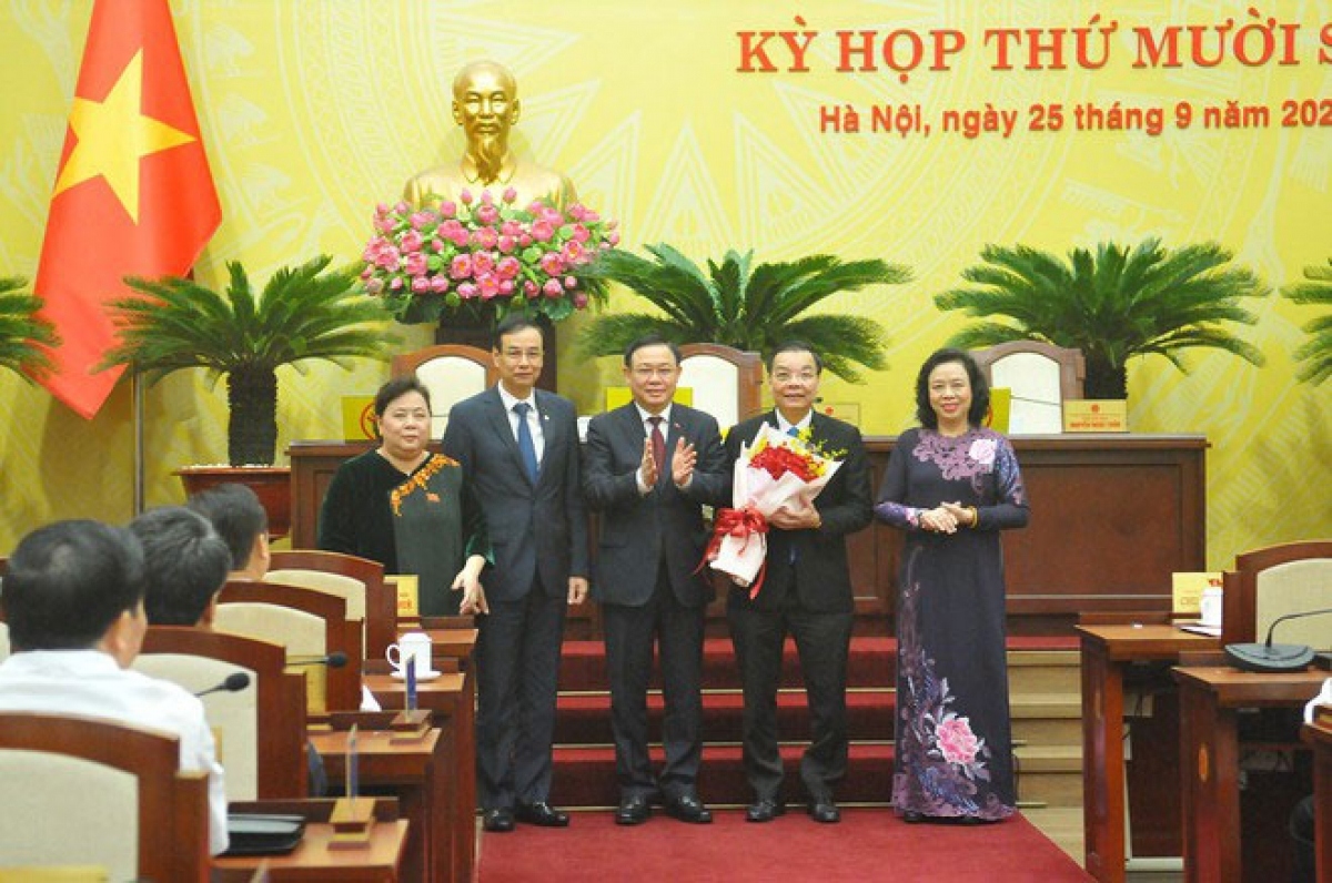 chu ngoc anh elected as hanoi mayor picture 1
