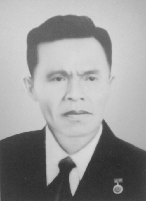 nha viet kich nguyen trung phong tron doi tan hien cho kich, hat vi, giam hinh anh 2