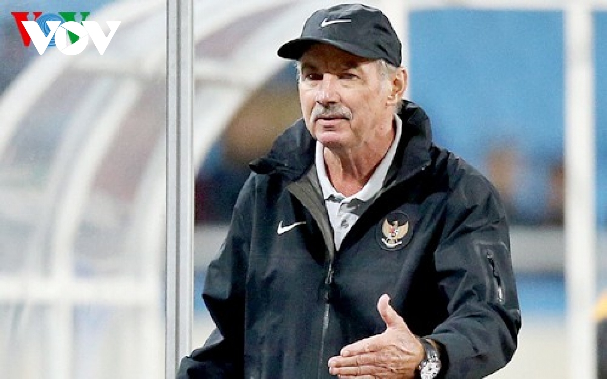 former coach of vietnam squad alfred riedl dies at 70 picture 1