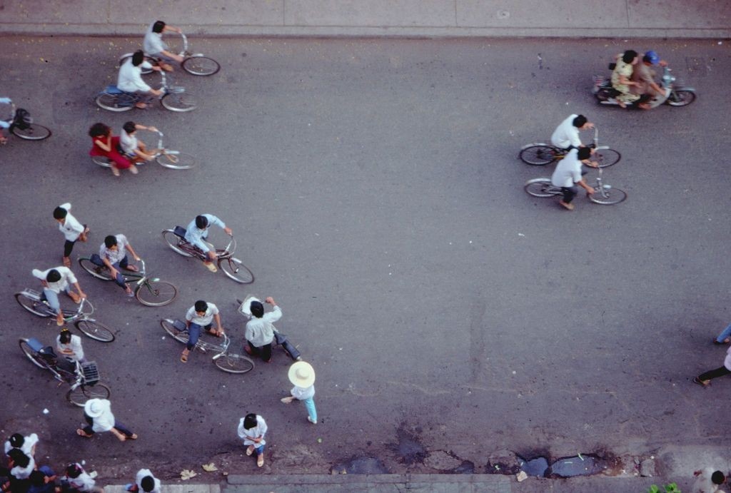 interesting photos showcase saigon traffic in 1989 picture 6