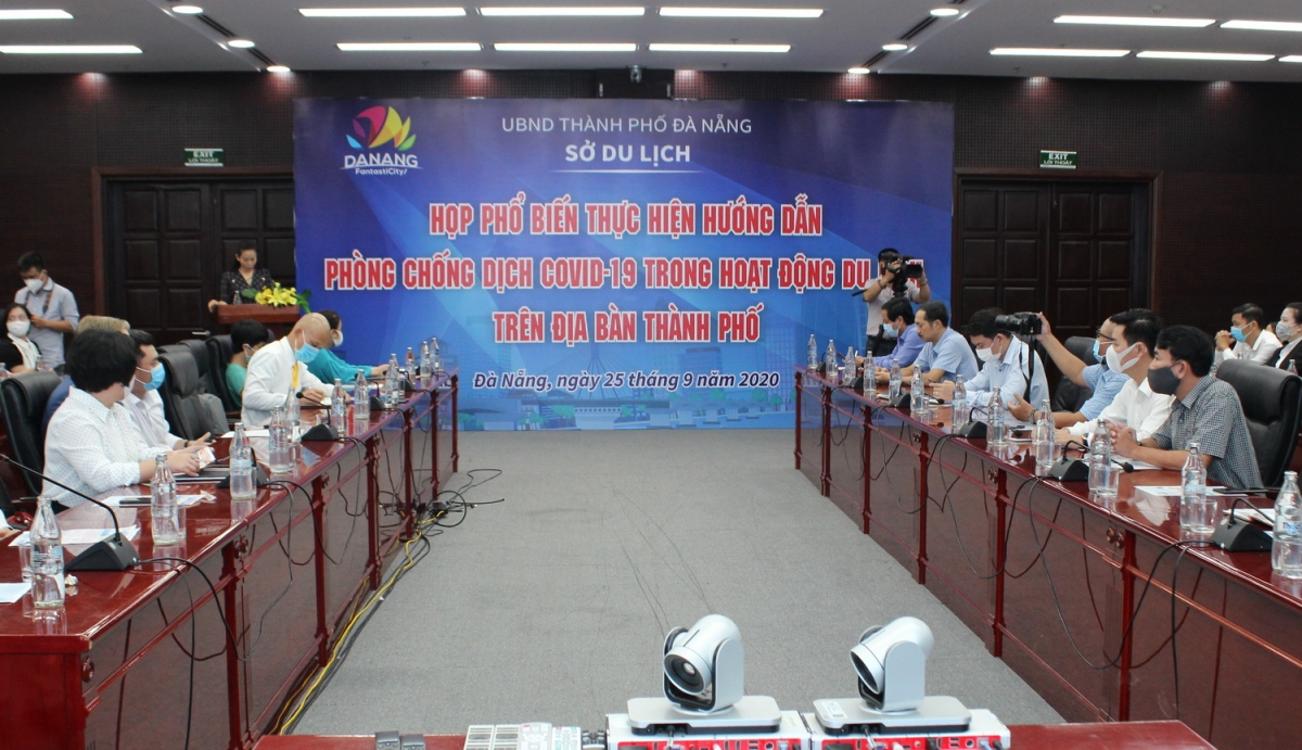 ngày đầu tiên chuyển trạng thái hoạt động bình thường tại Đà nẵng hình ảnh 2 ngay dau tien chuyen trang thai hoat dong binh thuong tai Da nang hinh anh 2