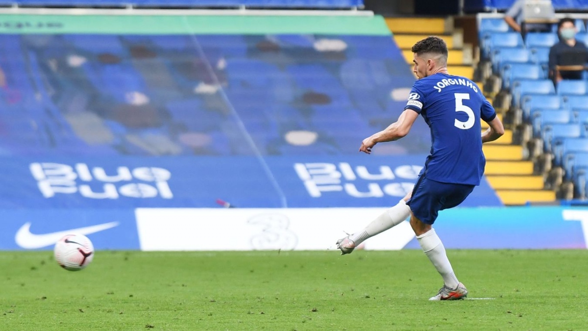 christensen nhận thẻ đỏ, jorginho đá hỏng phạt đền, chelsea thất thủ 0-2 trước liverpool hình ảnh 11 christensen nhan the do, jorginho da hong phat den, chelsea that thu 0-2 truoc liverpool hinh anh 11