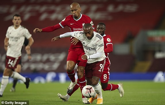 Lacazette bất ngờ đưa Arsenal vượt lên dẫn trước. (Ảnh: Getty).