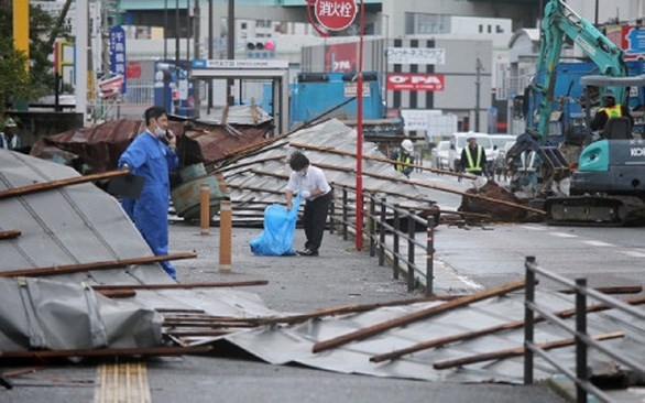 authorities search for two vietnamese apprentices missing in typhoon in japan picture 1