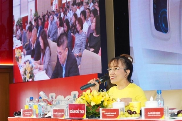 vietjet ceo named among 100 people transforming business in asia picture 1