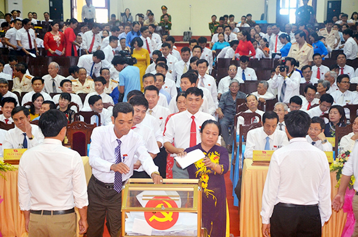 Dai hoi Dang cap tren co so o quang binh nhan su khong ngoai du kien hinh anh 1