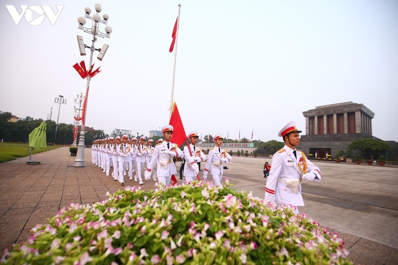 trang nghiem le chao co tren quang truong ba Dinh ngay quoc khanh 2 9 hinh anh 2