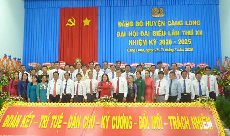 Đại hội Đảng bộ tỉnh Trà Vinh lần thứ XI khai mạc ngày 15/10