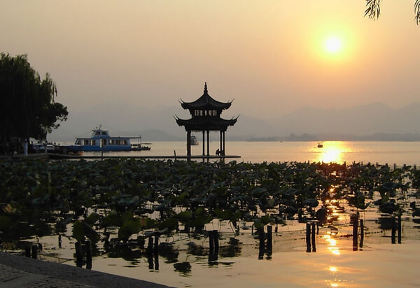 10 địa danh đẹp nhất ở Trung Quốc ai cũng ao ước đến một lần | VOV.VN