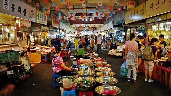 10 khu chợ truyền thống đáng ghé thăm nhất ở Hàn Quốc | VOV.VN