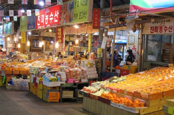 10 khu chợ truyền thống đáng ghé thăm nhất ở Hàn Quốc | VOV.VN