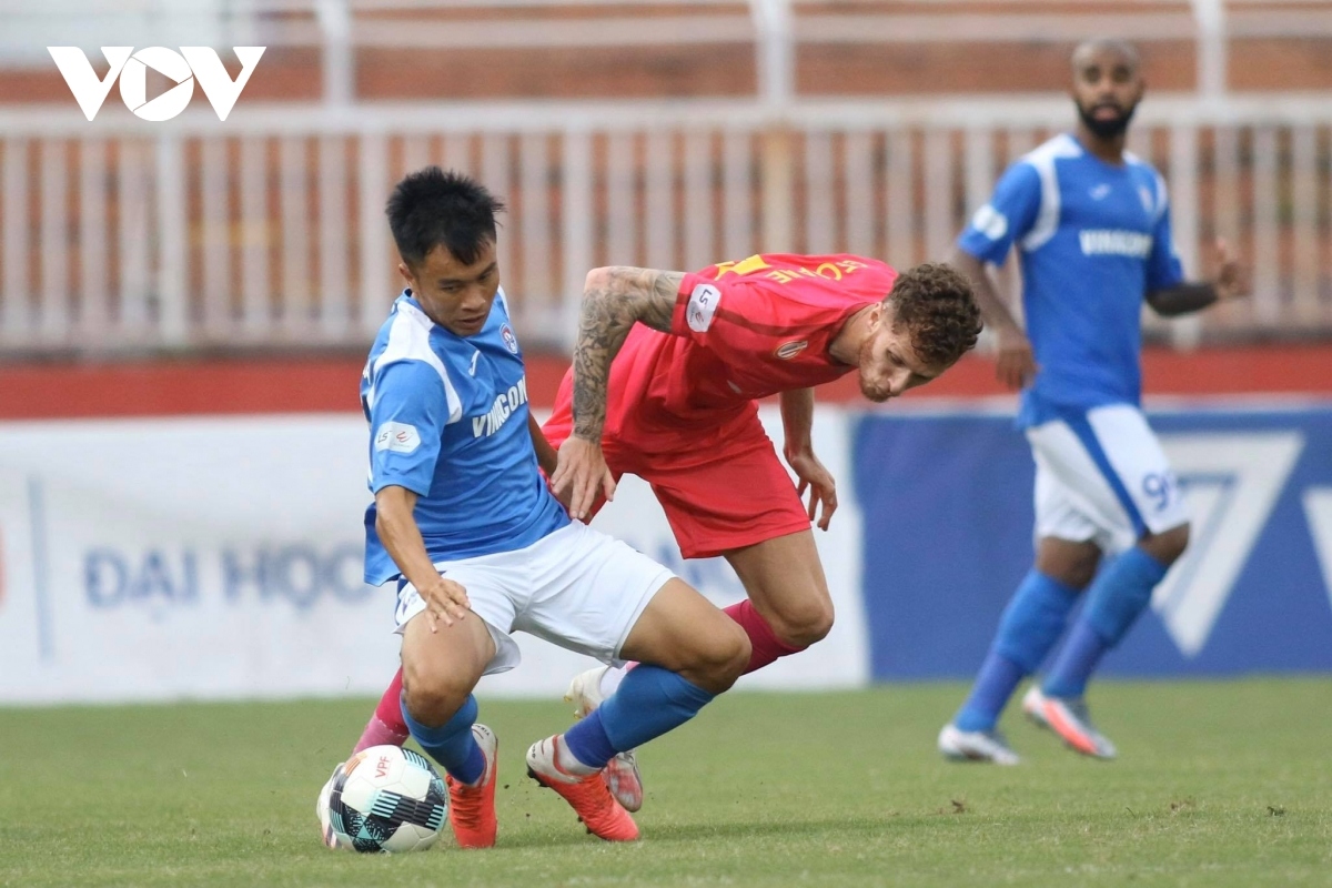 toan canh ngay ket thuc gD1 v-league 2020 ha tinh vao top 8, hagl sanh ngang ha noi fc hinh anh 5