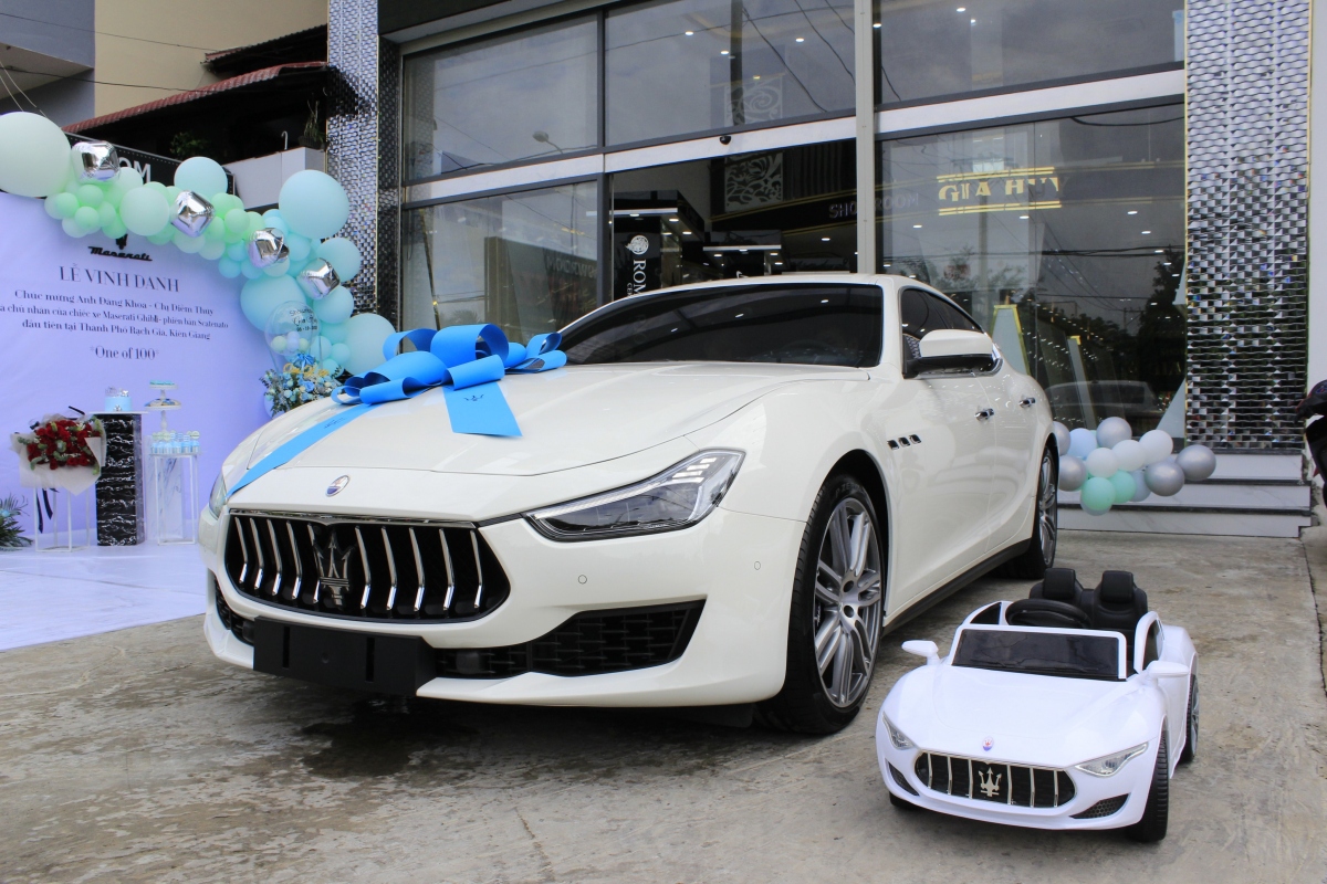 maserati ghibli scatenato doc nhat viet nam da co chu hinh anh 1