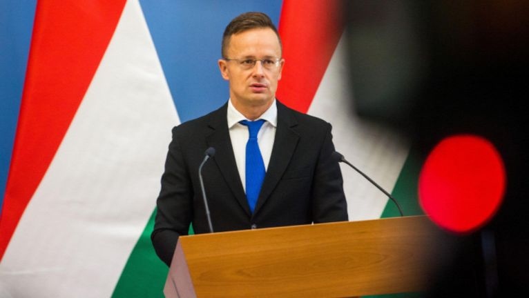 hungarian foreign minister set for vietnam visit on october 16 picture 1