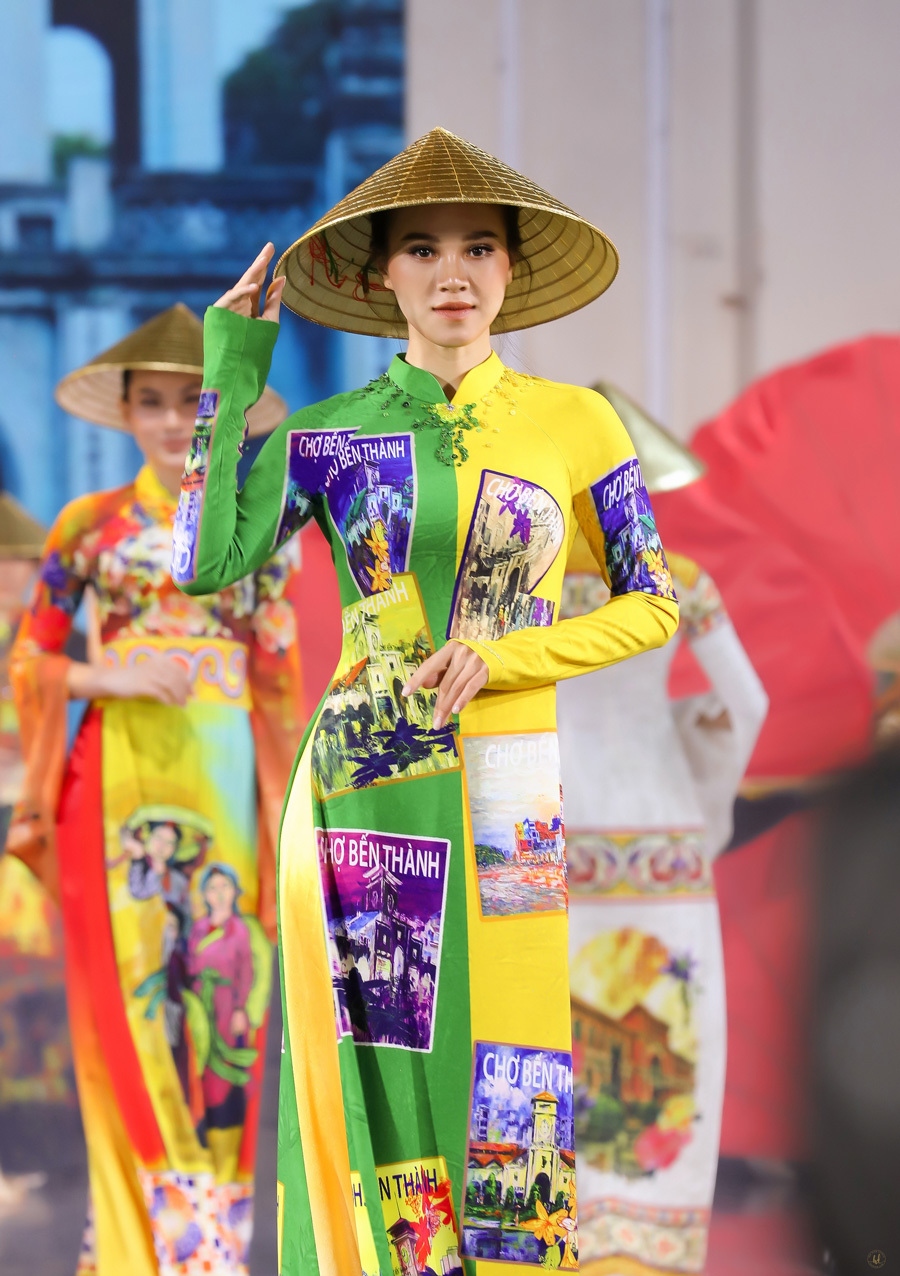 designer hoai nam debuts collection featuring heritage sites at ao dai festival picture 1