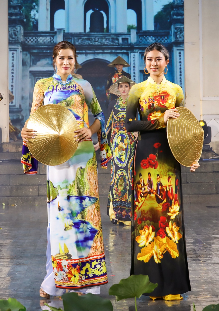 designer hoai nam debuts collection featuring heritage sites at ao dai festival picture 3