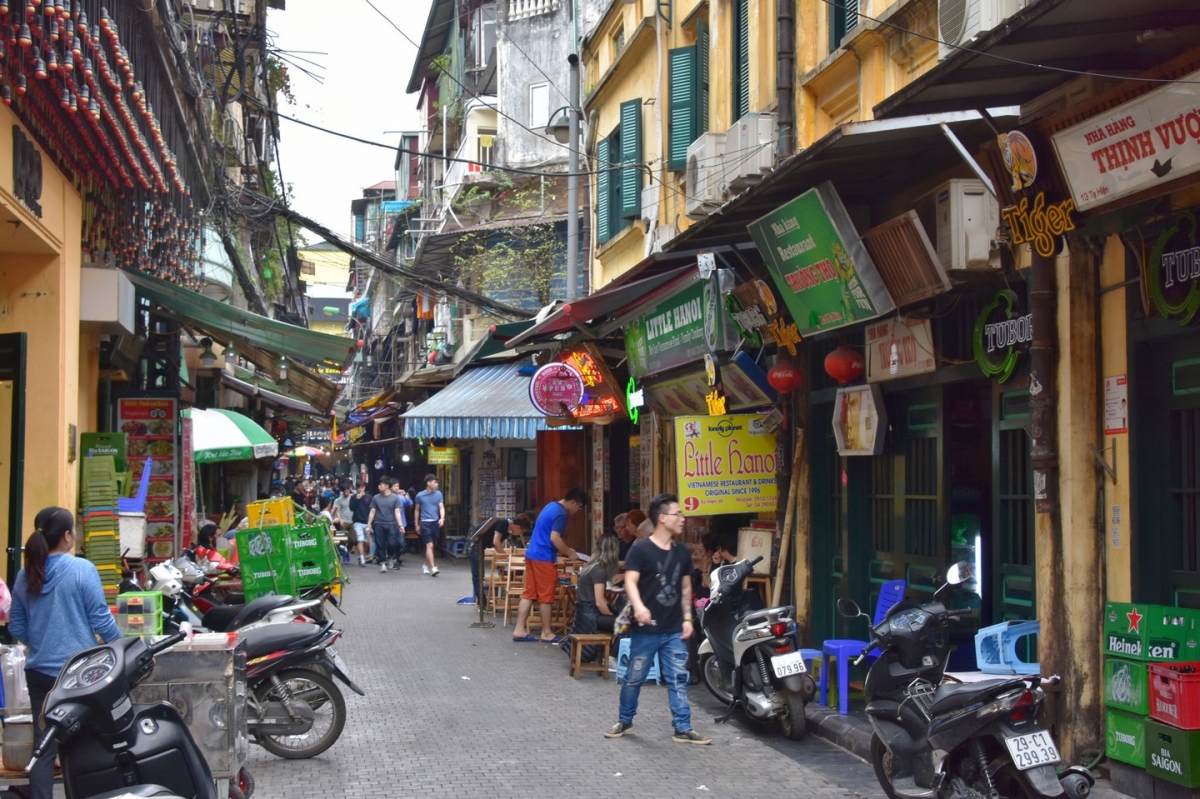 bucket list experiences for tourists visiting vietnam picture 1
