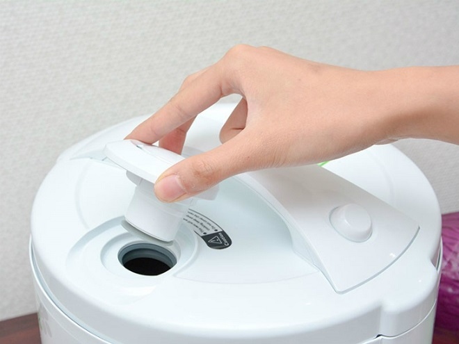 mách bạn bí quyết để nồi cơm điện vừa sạch sẽ vừa tiết kiệm điện hình ảnh 2 mach ban bi quyet de noi com dien vua sach se vua tiet kiem dien hinh anh 2