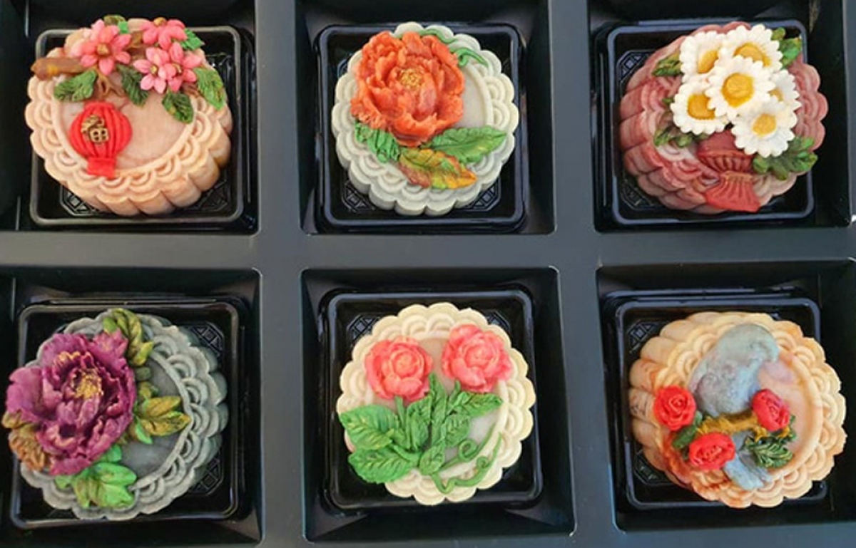 unique moon cakes hit domestic market for full moon festival picture 9