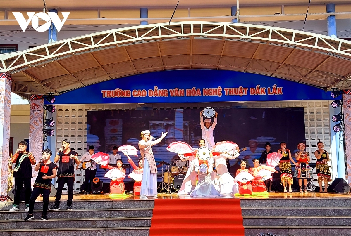 dak lak hosts vietnam-indonesia cultural contest picture 1