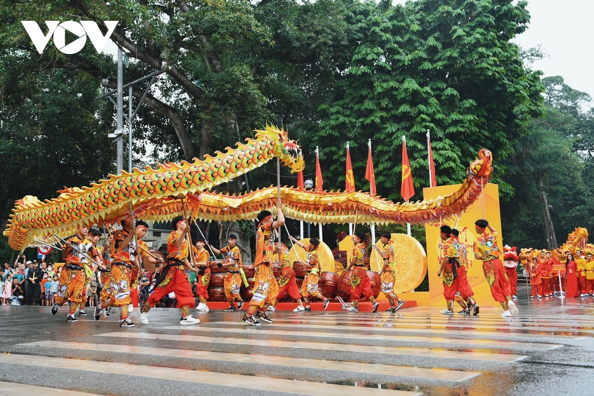 dragon dance festival 2020 excites crowds in hanoi picture 2