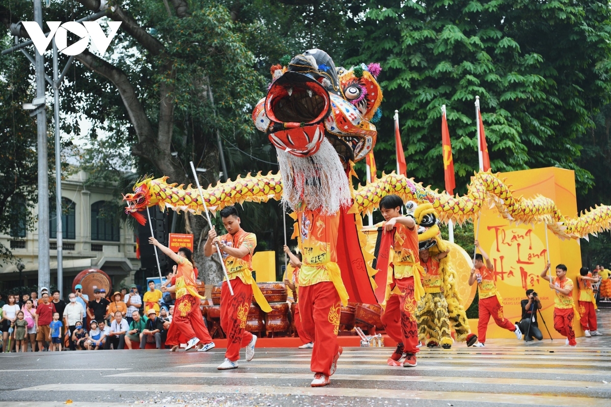 dragon dance festival 2020 excites crowds in hanoi picture 3