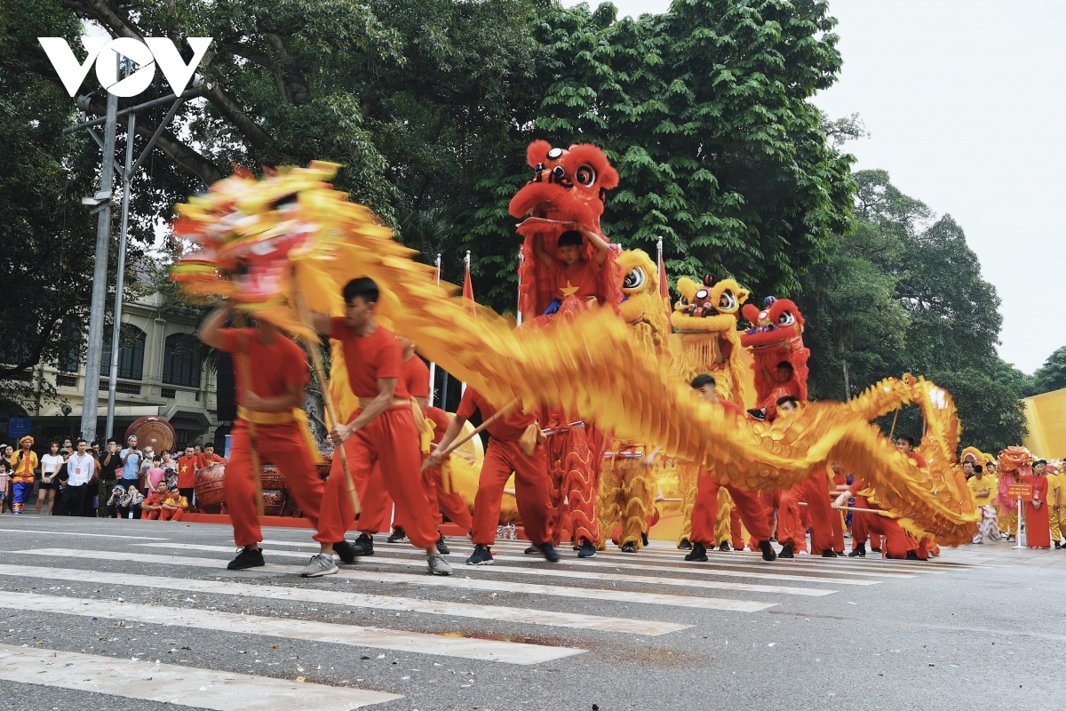 dragon dance festival 2020 excites crowds in hanoi picture 7