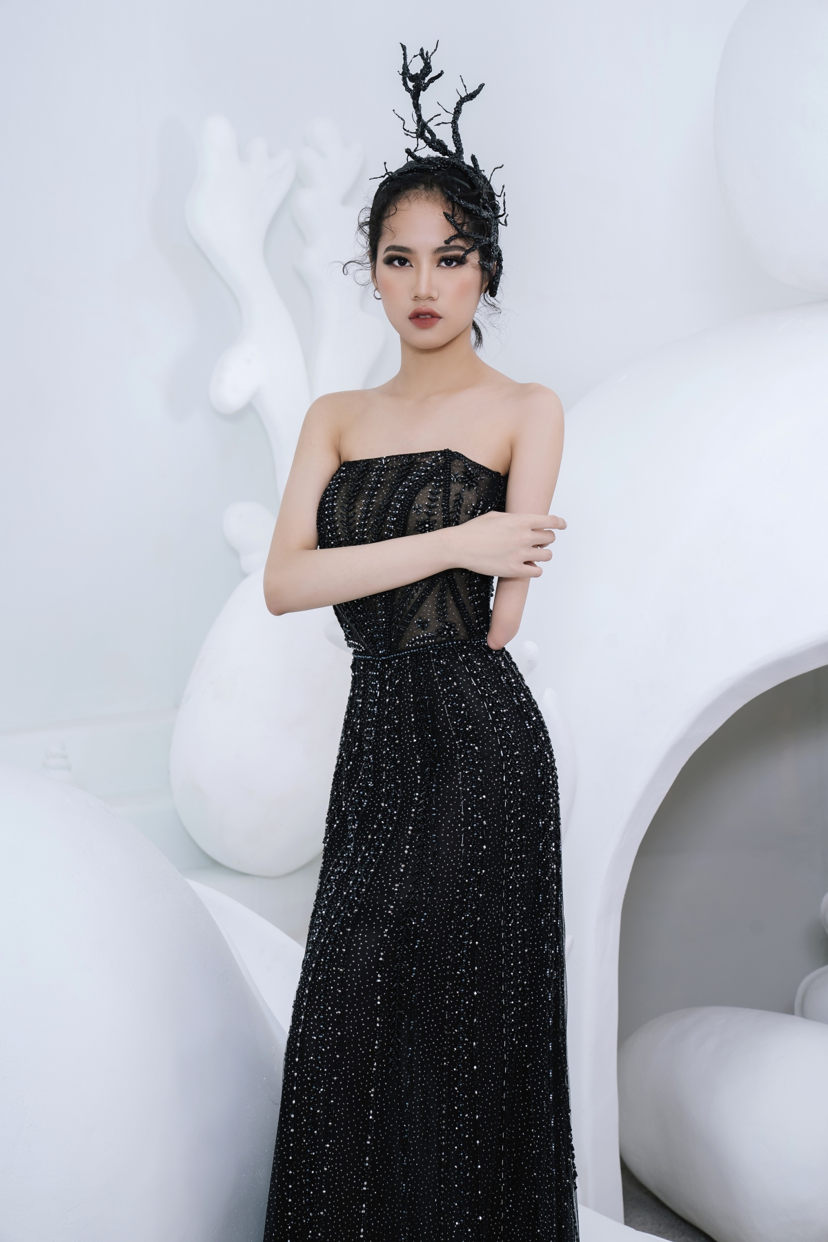người mẫu khuyết tay hà phương diễn show thời trang của ntk hà duy hình ảnh 1 nguoi mau khuyet tay ha phuong dien show thoi trang cua ntk ha duy hinh anh 1