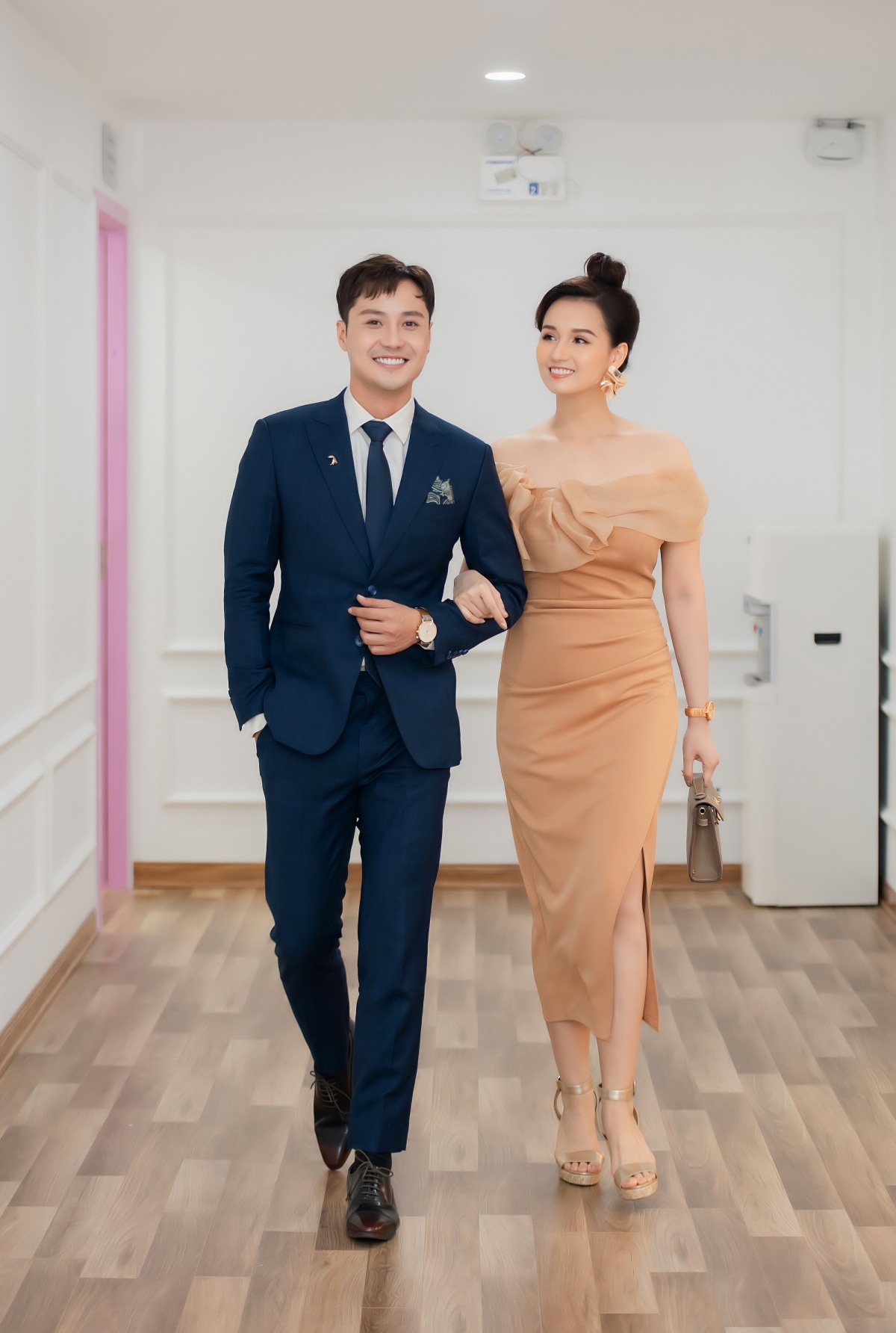 Ayleen Dress Hướng dẫn chọn đầm dài dự tiệc theo dáng người